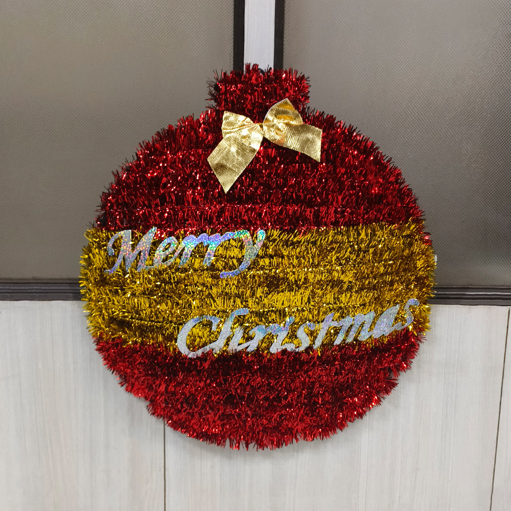 Festive Merry Christmas Wreath Wall Hanging Ornament