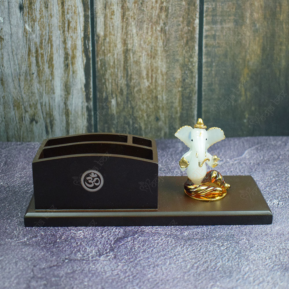 Sitting Crystal Ganesha Pen Stand